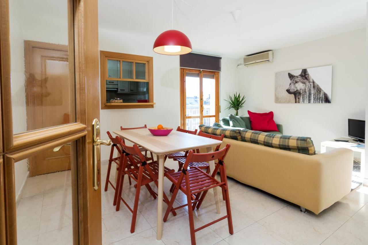 Cal Cinque Apartment La Seu d'Urgell Ngoại thất bức ảnh
